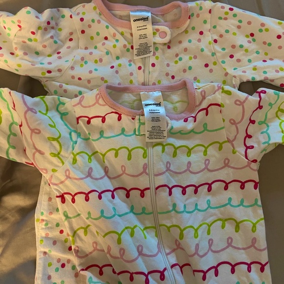 2 for 1 baby onesie footie pjs - Picture 2 of 3